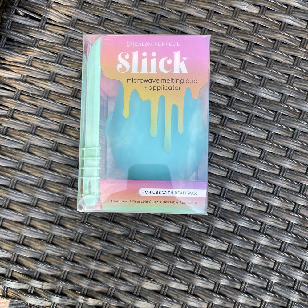 Salon Perfect Sliick Microwave Melting Cup with Applicator